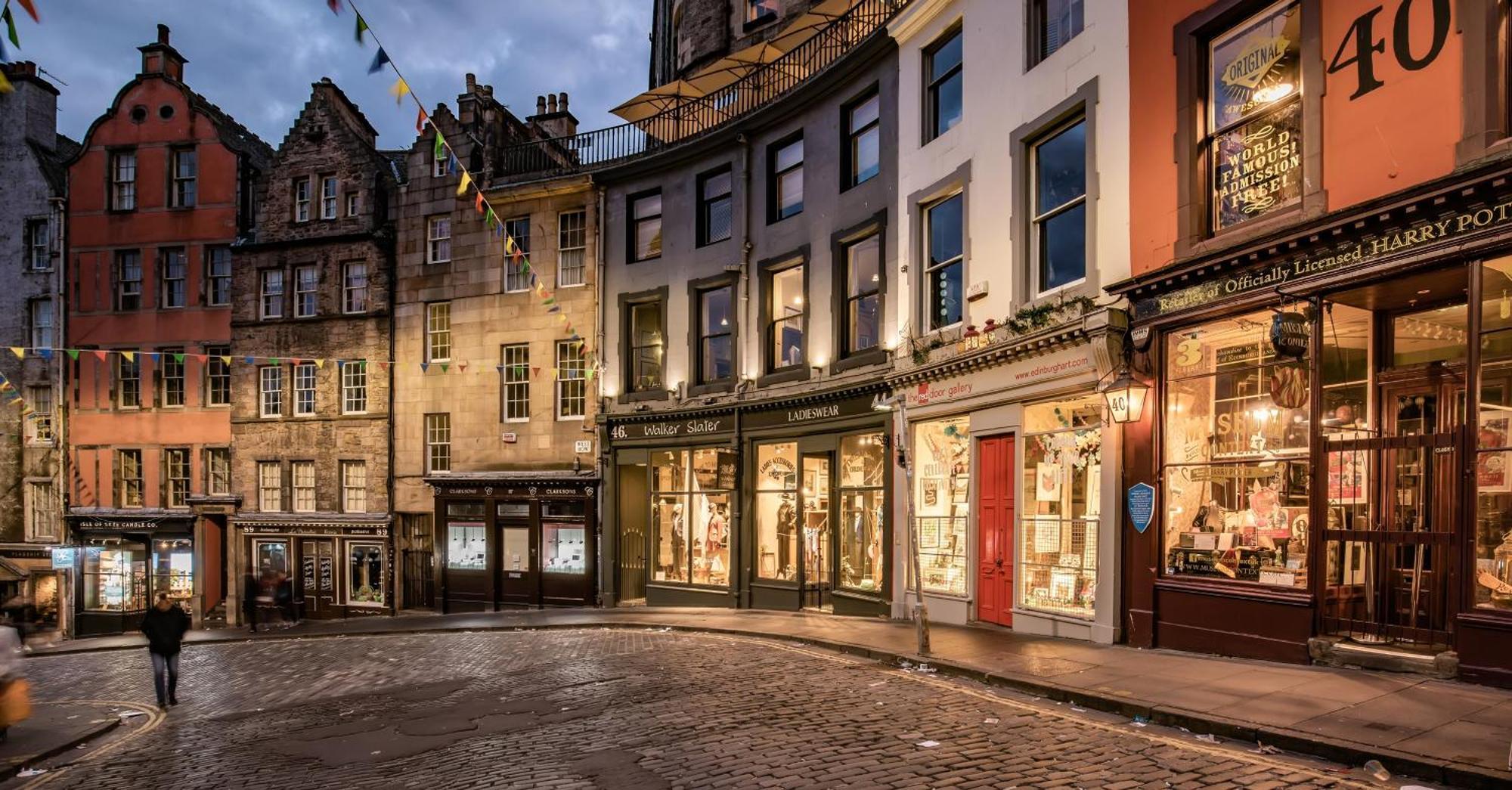 Stylish & Charming Retreat For 2- City Centre! Edinburgh Exterior photo